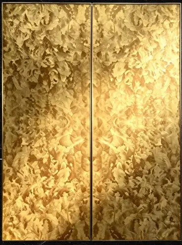Gilded collection · Golden burl